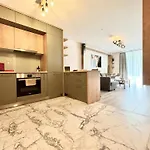Two Chic Apartament